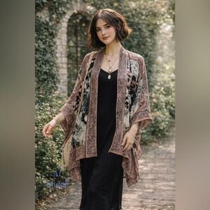 Anthropologie Tolani Collection Raelyn Kimono Night Blooms M